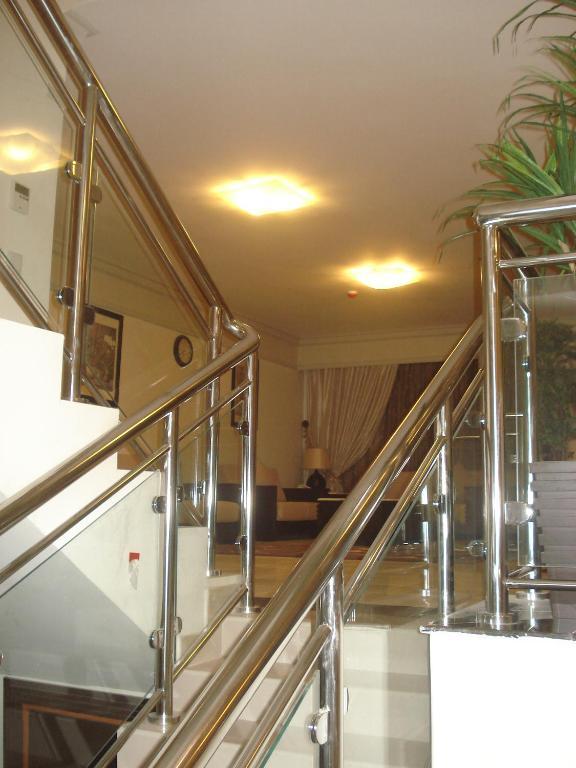 Al Tayyar Suites & Hotel Apartments - 利雅德 客房 照片