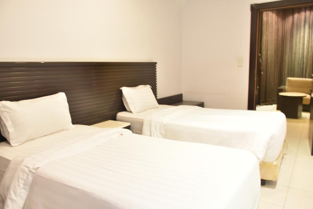 Al Tayyar Suites & Hotel Apartments - 利雅德 外观 照片